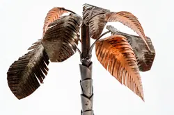 Steelman 24 Schraubenmännchen „Paar unter Palme“ – Handmade Metallkunst - Bild 3