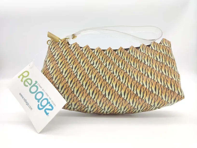 Rebagz Upcycling Damen Clutch, multicolor  - Bild 4