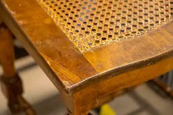 Vintage Sessel Gründerzeit-Hochlehner mit Wiener Geflecht und Rosenschnitzerei - Bild 5