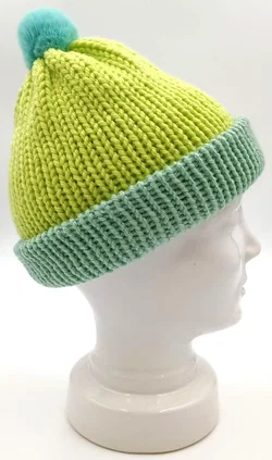 Handgestrickte Pudelmütze