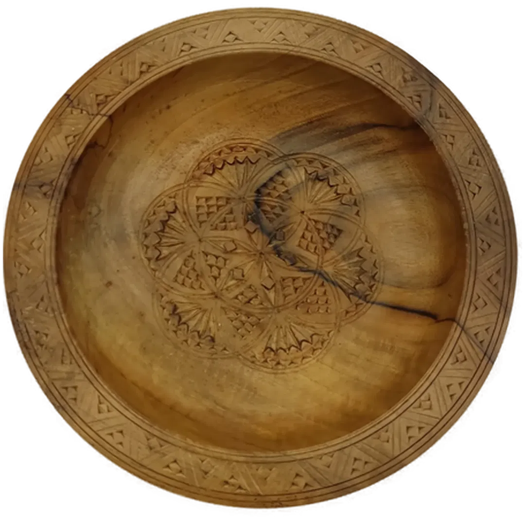 Handgeschnitztler Holzteller - Bild 1