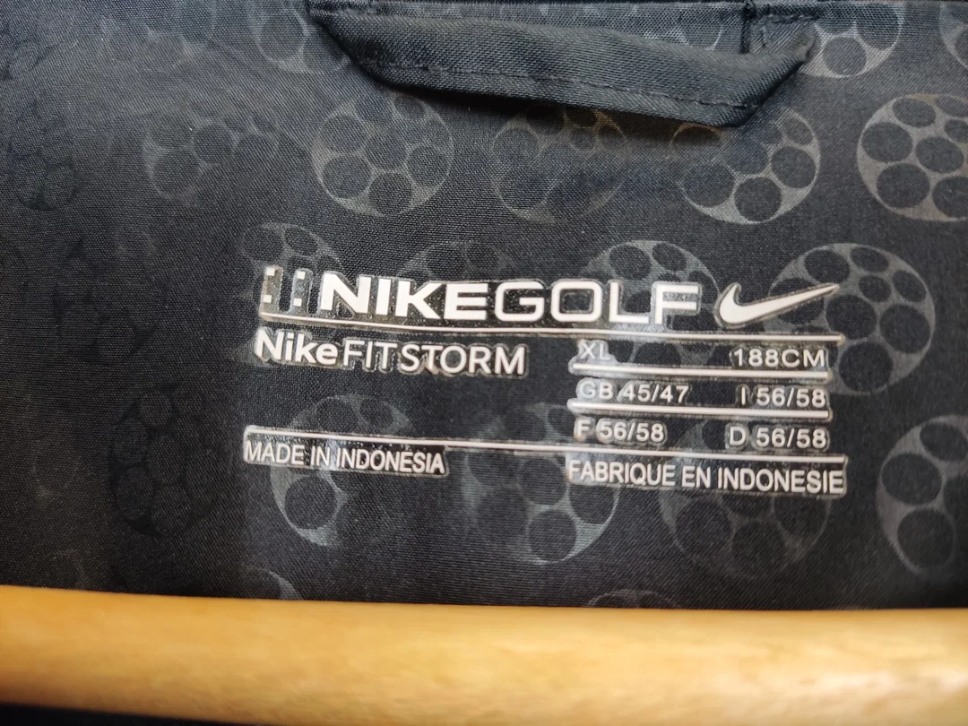 Nike FIT STORM Herren Jacke schwarz Gr. XL – Bild 3