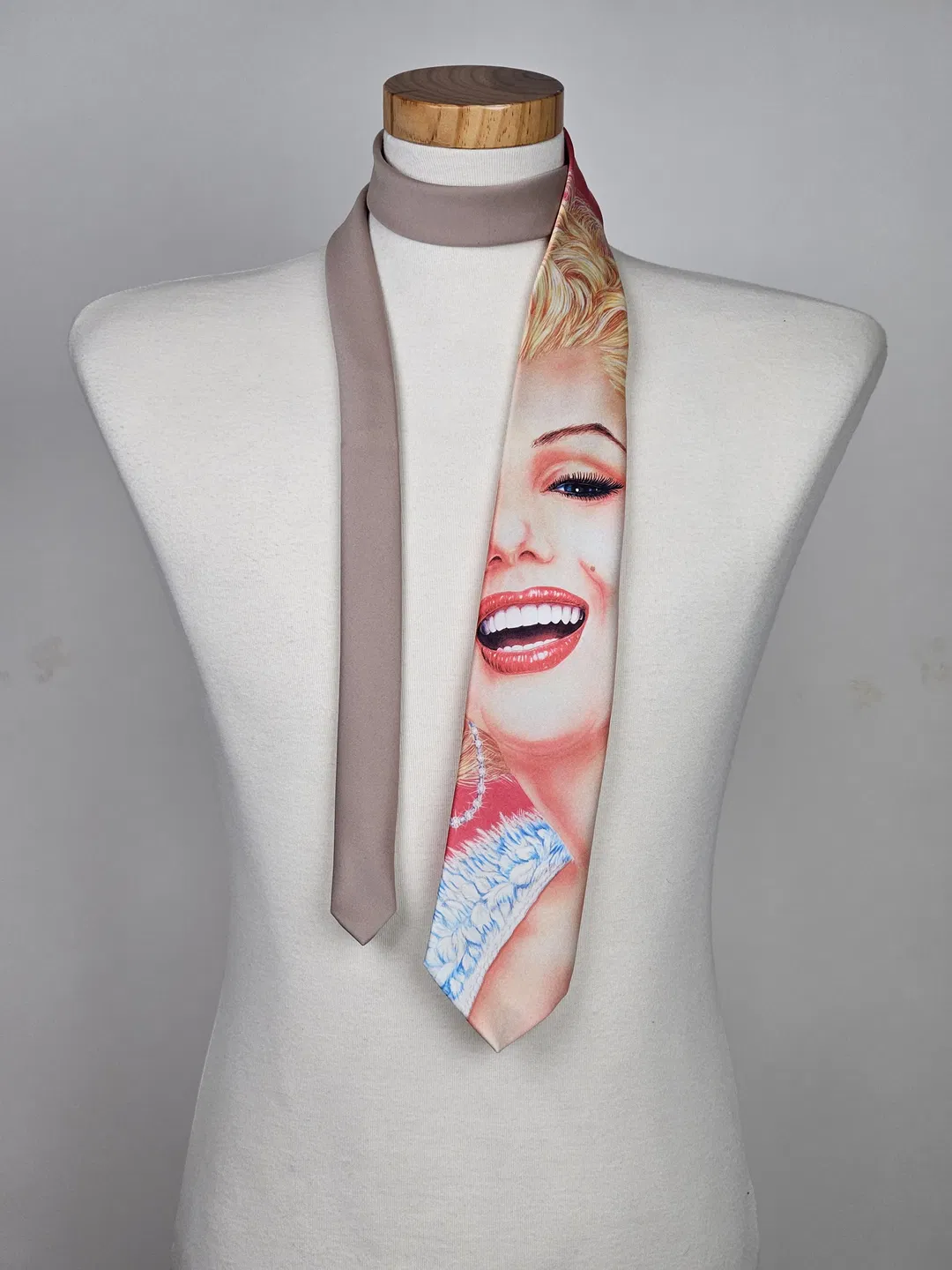 Vintage Ralph Marlin Krawatte 