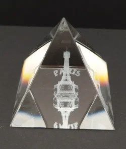 Souvenirs de Paris, Eiffelturm Pyramide - Kristallglas / 5x5x5cm - Bild 1