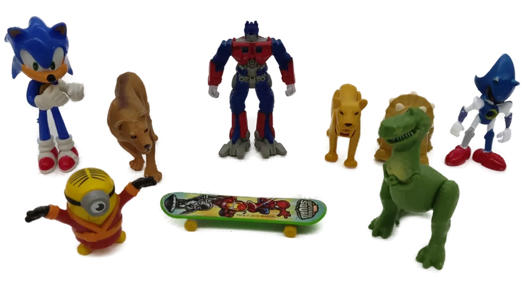 8 Spielzeugfiguren + Skateboard - Bild 4