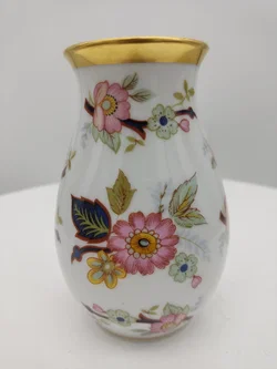 Vase von Royal Porzellan Bavaria mit Blumendekor und Goldrand  - Bild 5