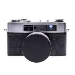 YASHICA Minister III Analoge Messsucherfilmkamera (35mm) mit Objektiv aus den 1960ern - Bild 2