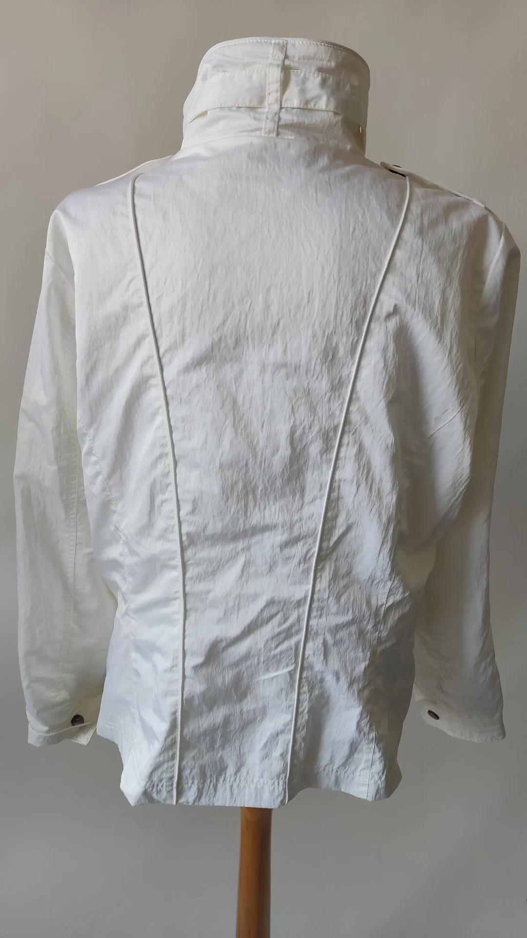 Charles Vögele Damenjacke weiß - ca. EUR 38 – Bild 4