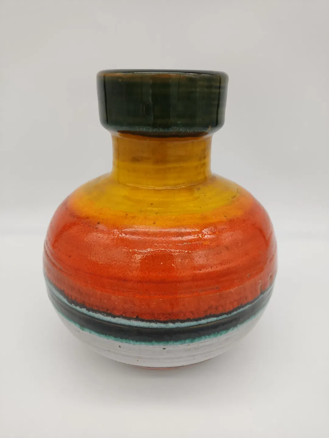 Bunte Mid-Century Keramikvase  - Bild 1