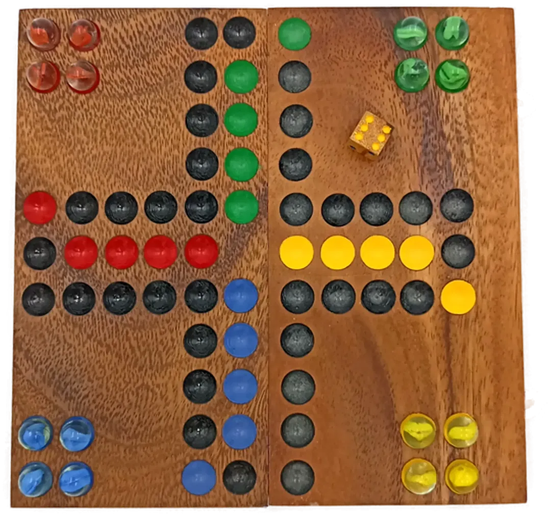 Mensch ärgere Dich nicht aus Holz mit Murmeln - Bild 1