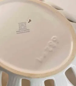 Gmundner Keramik Obstschale Durchbruch Streublume Grünrand 25,5x19 cm - Bild 3