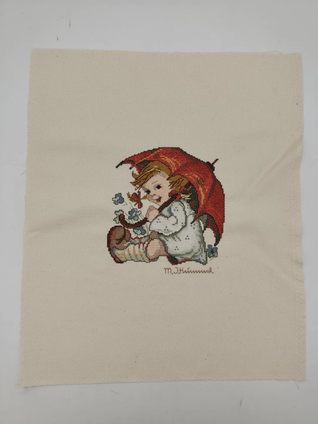 M. J. Hummel-Kreuzstich-Bild: Mädchen mit Schirm – Bild 2