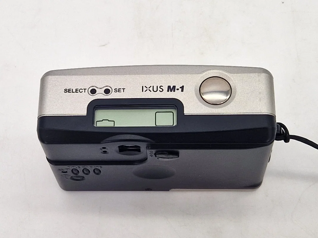 Canon IXUS M-1 Analoge Compact APS Kamera - Silber (Ungeprüft / Ersatzteil) – Bild 8