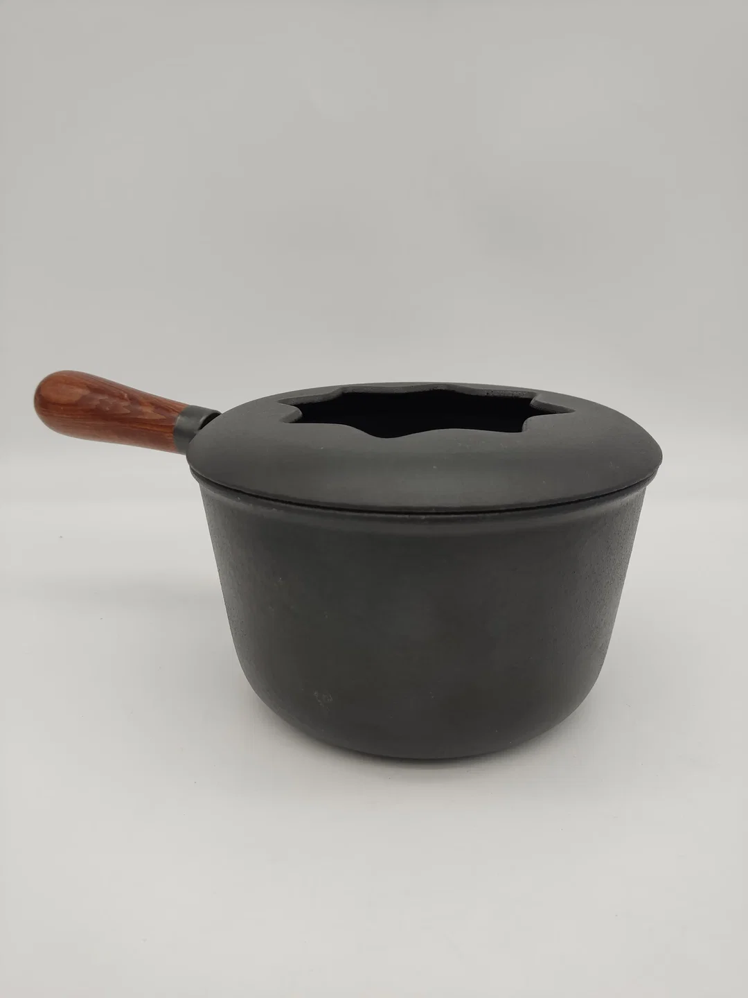 Fondue-Topf aus Gusseisen – Bild 3