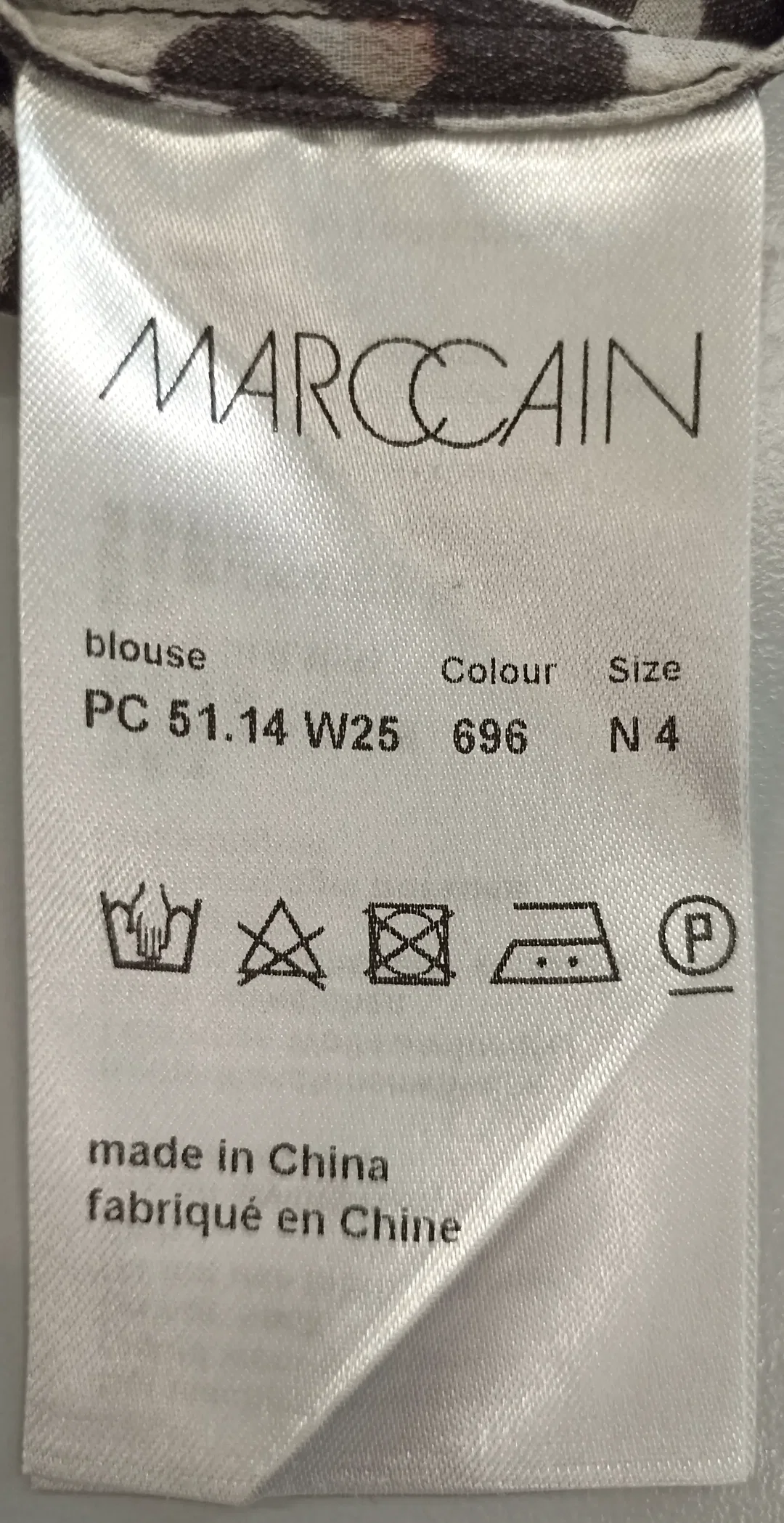 Marc Cain Damenbluse Leoprint Gr. L – Bild 4