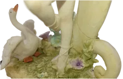 Tischuhr Ballerina mit Schwan Alabaster-Guß - Bild 10