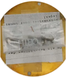 Silberne ÖAMTC 45 Jahre Jubiläums-straffreies Fahren-Autoplakette, Ø 8 cm - Bild 2