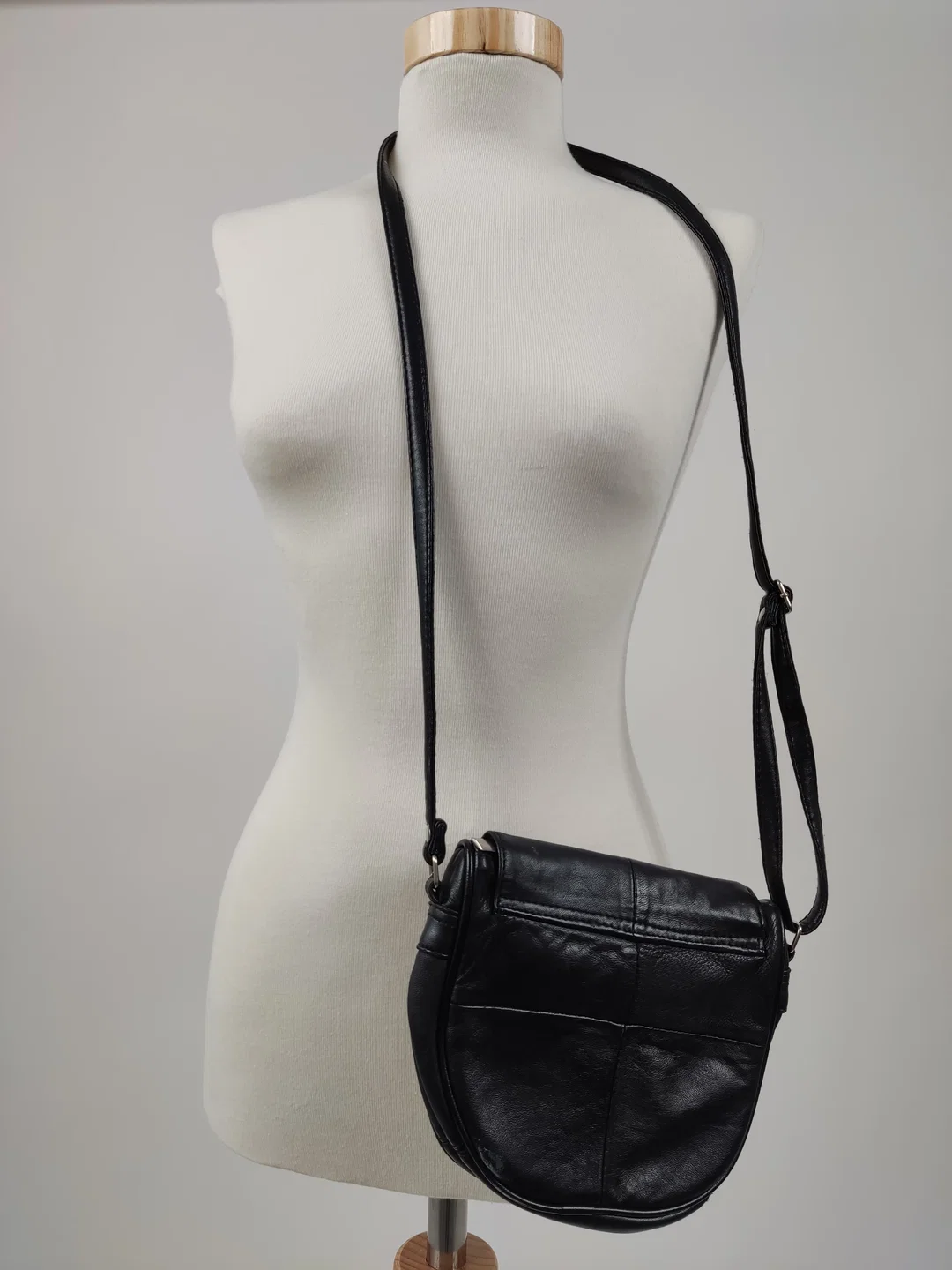 Rinaldo Damenhandtasche schwarz – Bild 3