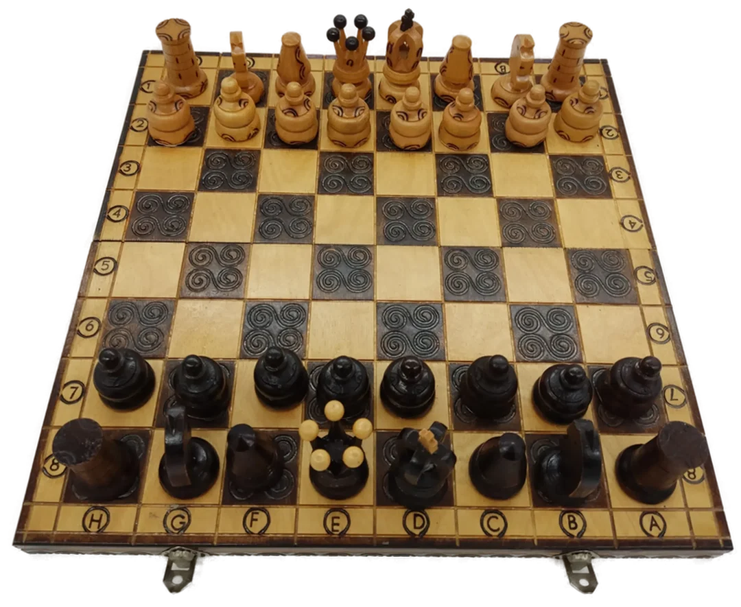 Schachbrett aus Holz handgemacht – Bild 4