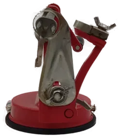 Manueller Obst-/Gemüseschäler mit Handkurbel in rot - Bild 3