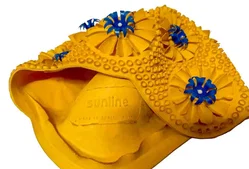 Vintage Badehaube Sunline Made in Spain mit 3D-Blumendekor – Vorschau 2