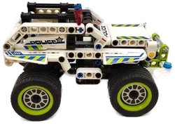 LEGO Technic 42047 – Polizei-Interceptor mit Rückziehmotor – Vorschau 4
