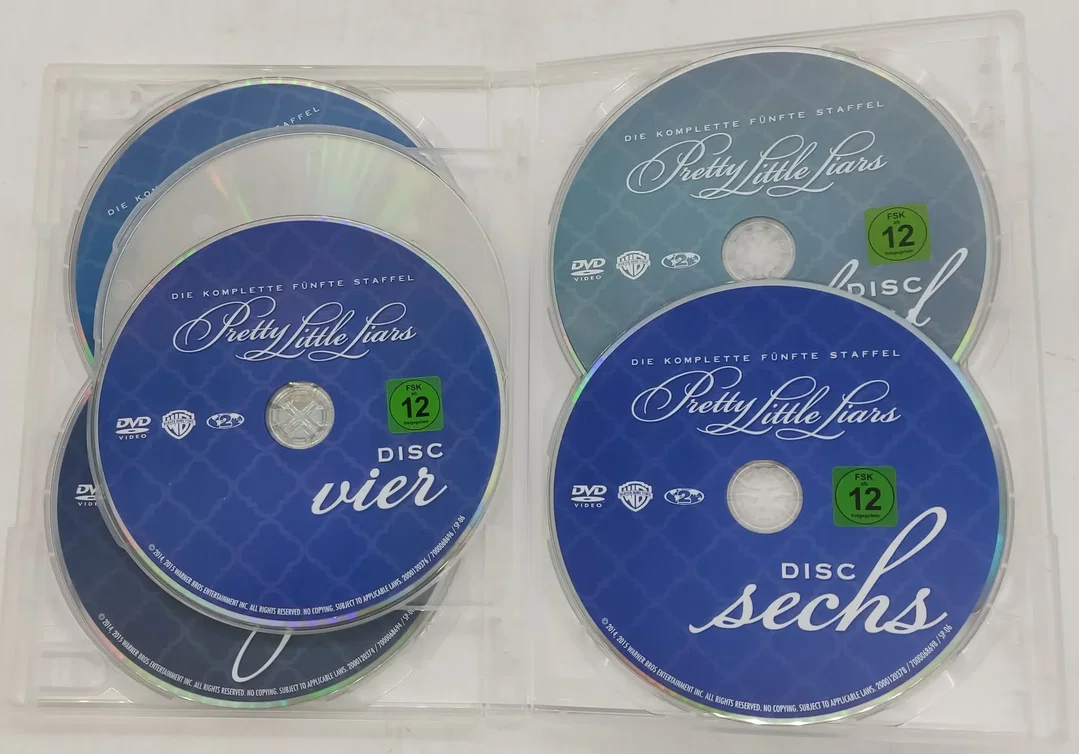 6 DVD's "Pretty Little Liars" Die komplette 5. Staffel – Bild 5