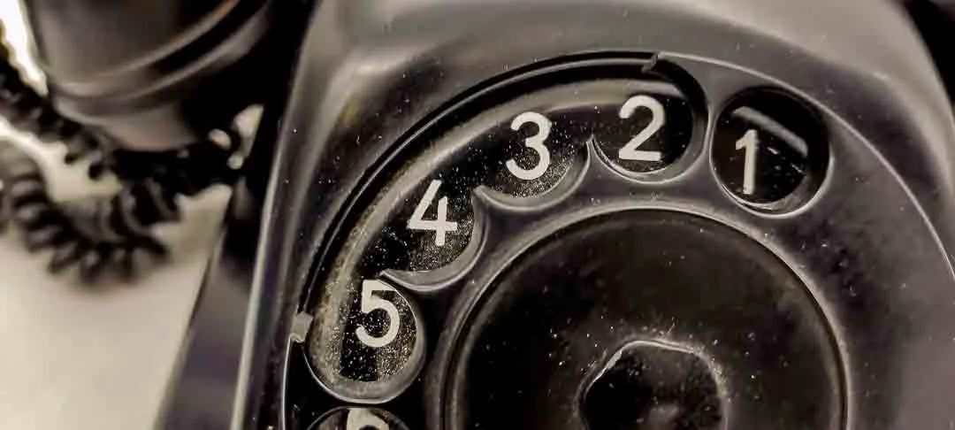 Vintage Bakelit Telefon Wählscheibe – Deko Requisite Tischfernsprecher – Bild 3
