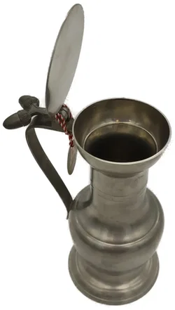 Zinnkrug mit Spitzweg-Motiv 95 % Zinn, Made in Austria - Klassische Zinnkanne mit Deckel  95 % Zinn, handwerkliche Qualität aus Österreich - Bild 8