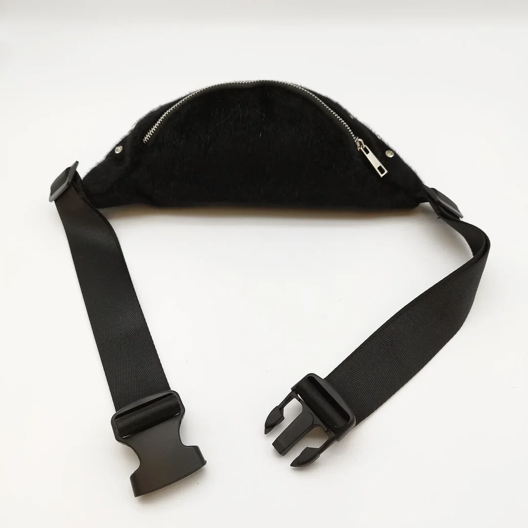 Bauchtasche Schwarz Felloptik mit Strass | Einmaliges Unikat – Bild 4