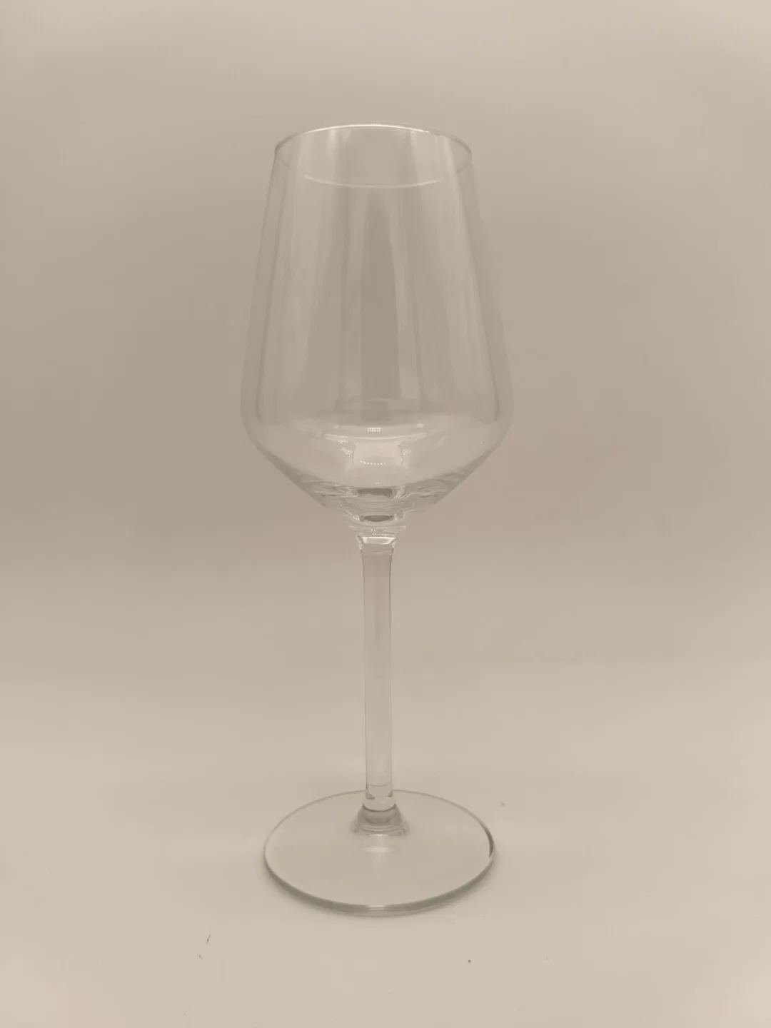 Weingläser für Weisswein und Rotwein – Bild 2