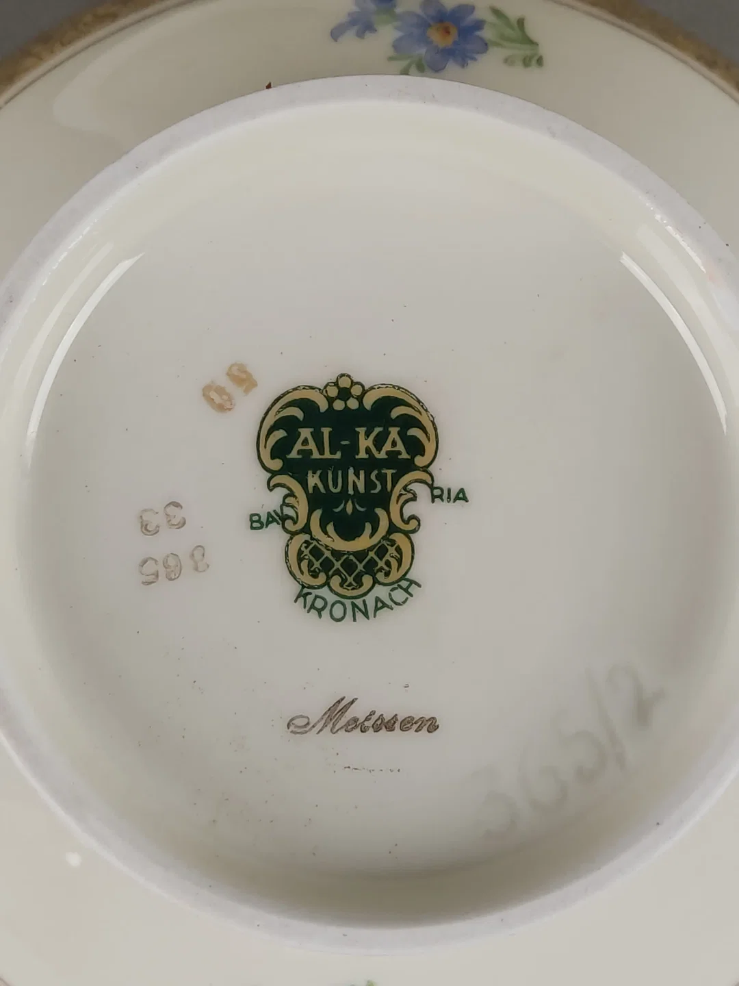 Meissen Porzellandose mit Deckel / Alka-Kunst Bavaria – Bild 3
