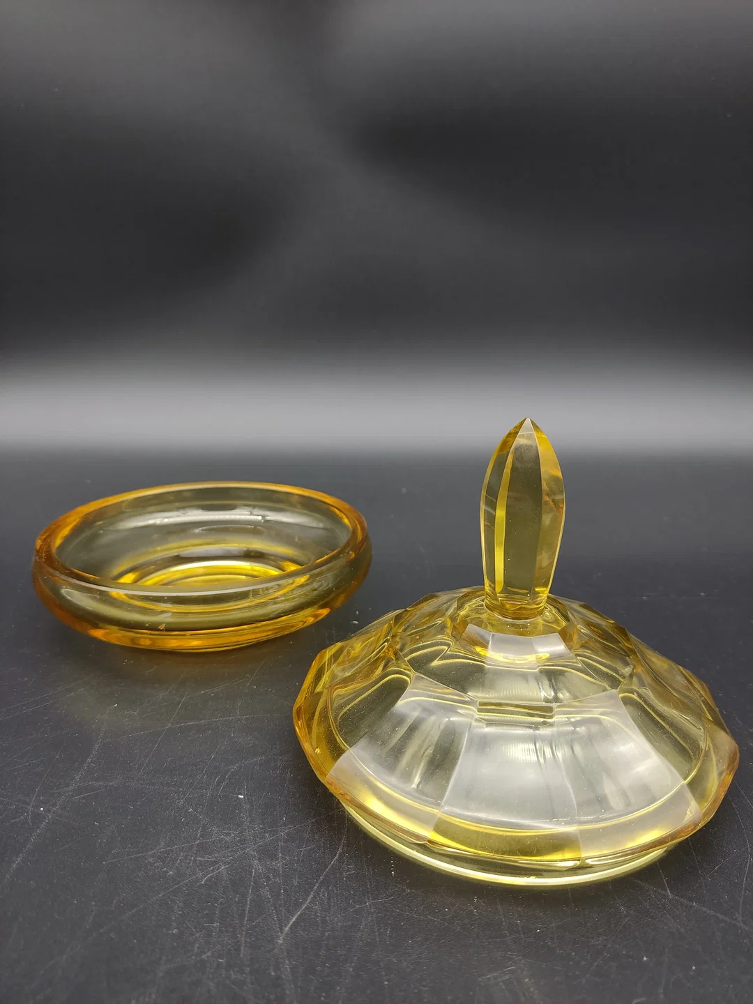 Vintage Glasschale / Bonbonniere mit Deckel – Bild 2