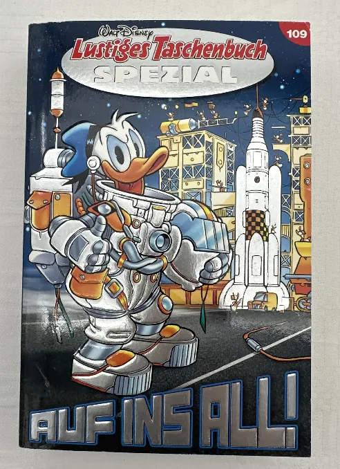 Walt Disney - Lustiges Taschenbuch Spezial - Auf ins All - Nr. 109 - Bild 1