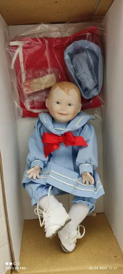 Ashton Drake Porzellanpuppe 