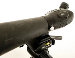 TCM Teleskop 30-90x90 mm mit Stativ - Bild 4