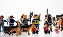 Konvolut Playmobil Figuren – 34 Stück mit Zubehör – verschiedene Themen & Epochen - Bild 3