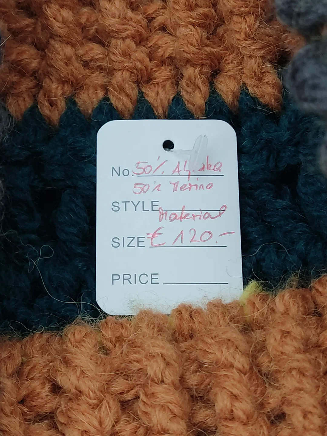 Damen Poncho mit Ärmel bunt ( 50% Alpaka, 50% Merino) – Bild 3