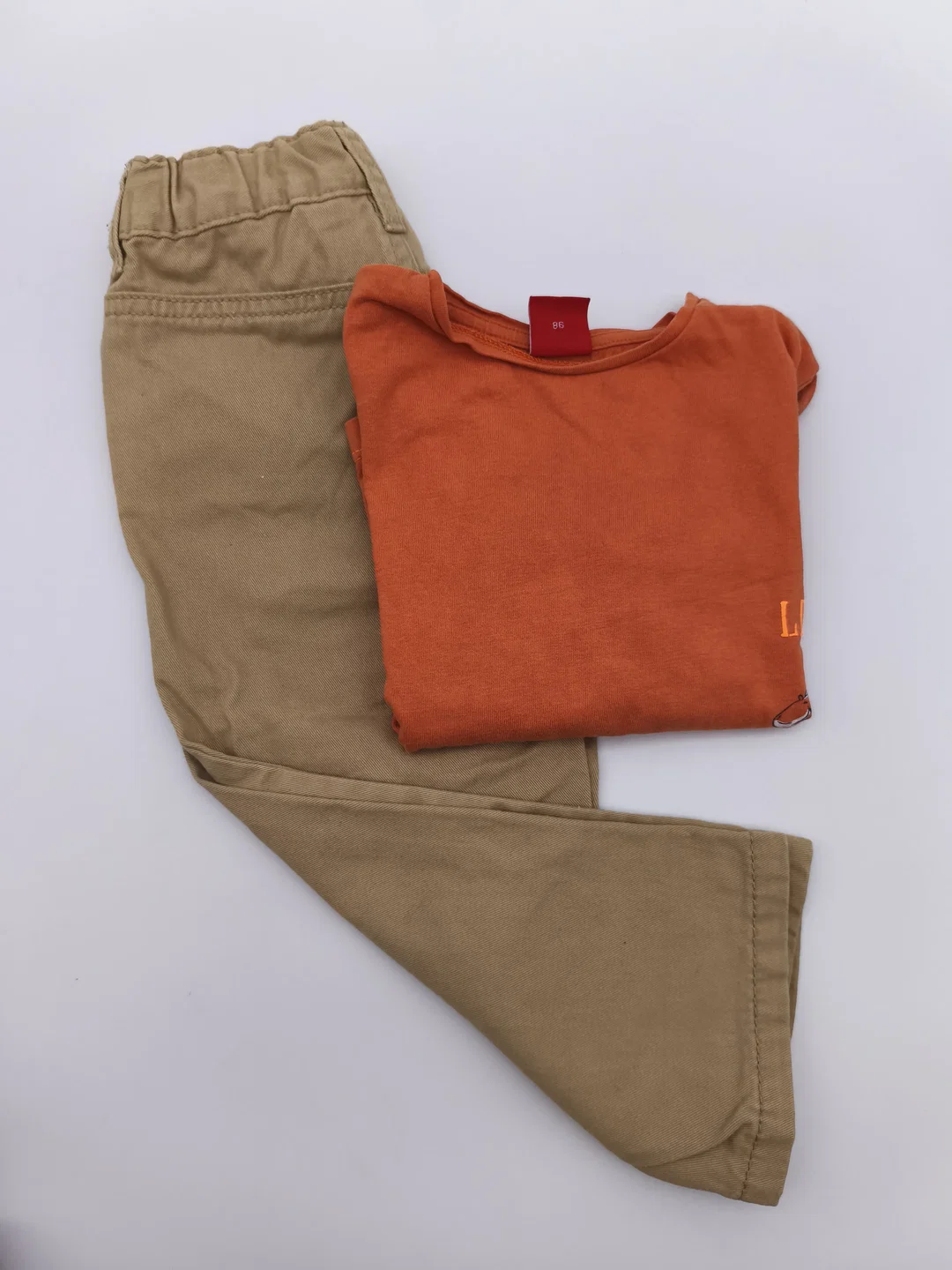 6 tlg. Bekleidungsset, Junge, Gr. 86/92, 3x Hosen, 3x langarm Shirt – Bild 3