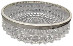 Alte Glasschüssel mit Metallrand - Bild 2