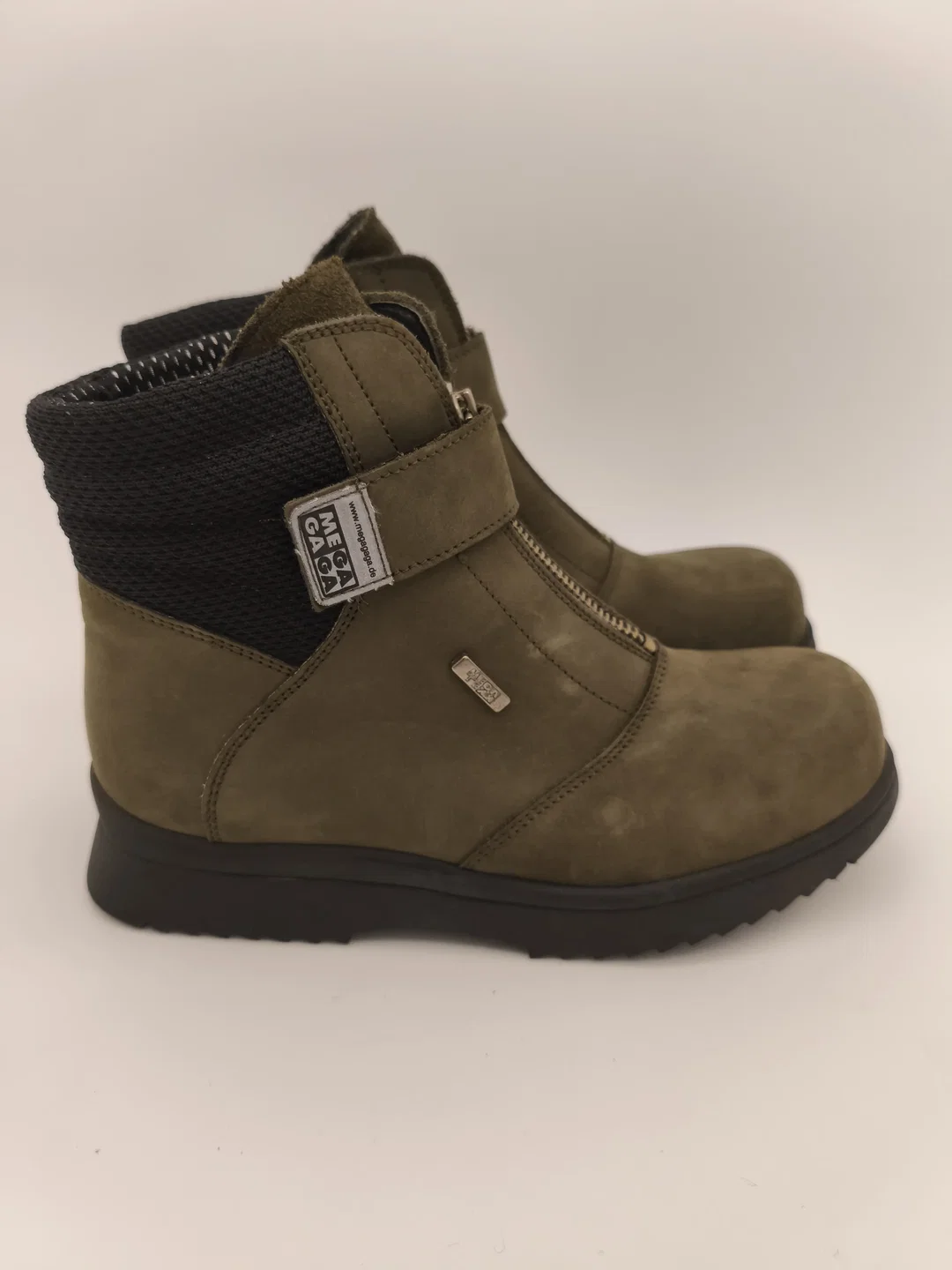 Olivgrüne Mädchenschuhe "MEGA GAGA" Gr. 34 NEU – Bild 2