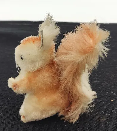 Stofftier Eichhörnchen – Bild 2