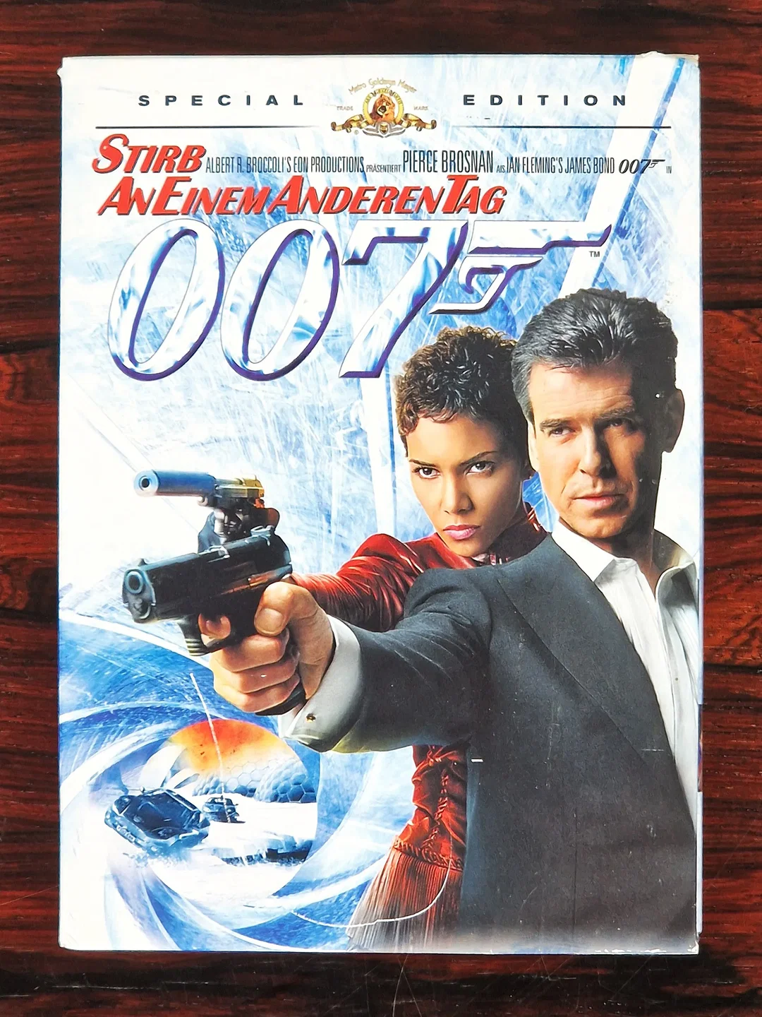 James Bond 007 - Stirb an einem anderen Tag - Film - DVD - Special Edition - Schuber - Bild 1