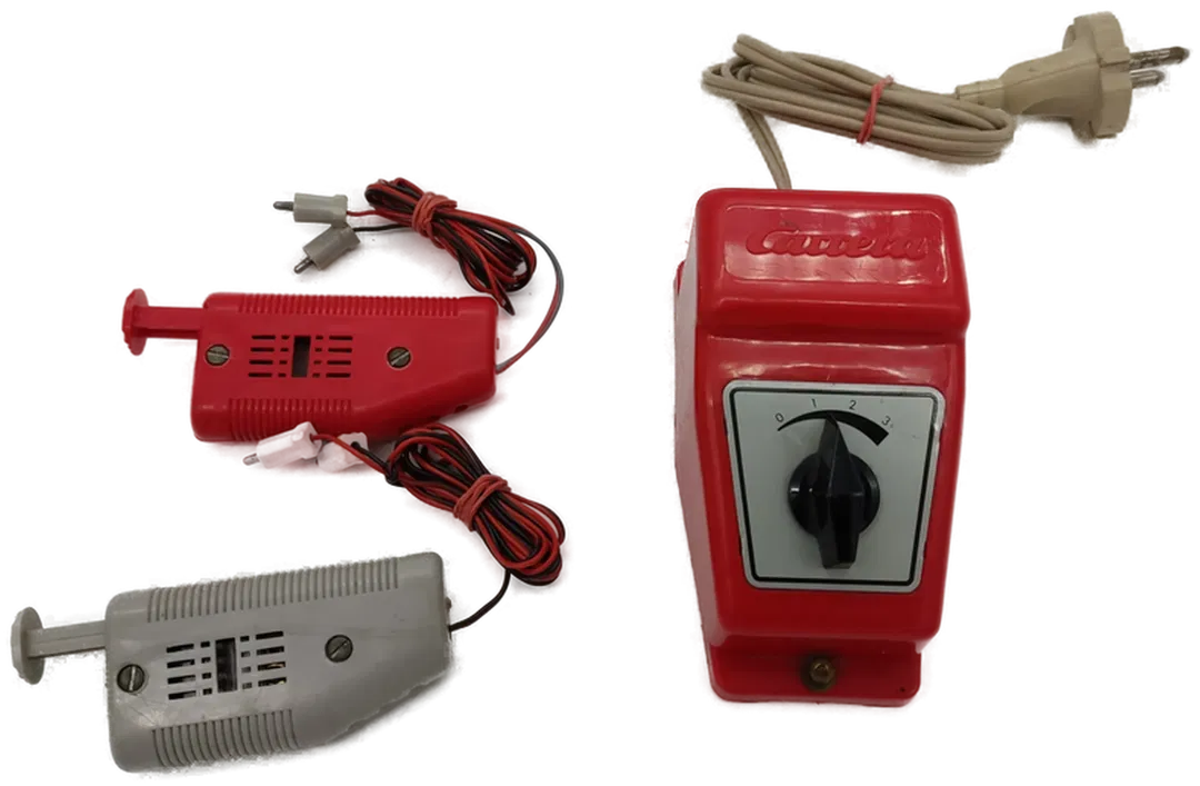 Carrera Alter Trafo 710 mit 2 Handregler - Bild 4