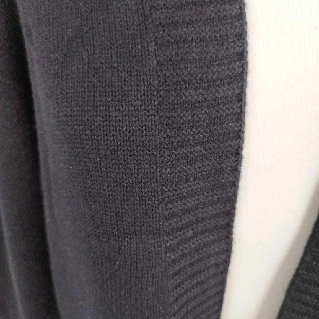 Gran Sasso Strickcardigan - Gr. 42 / 70% Schurwolle, 20% Viskose, 10% Kaschmir – Bild 4