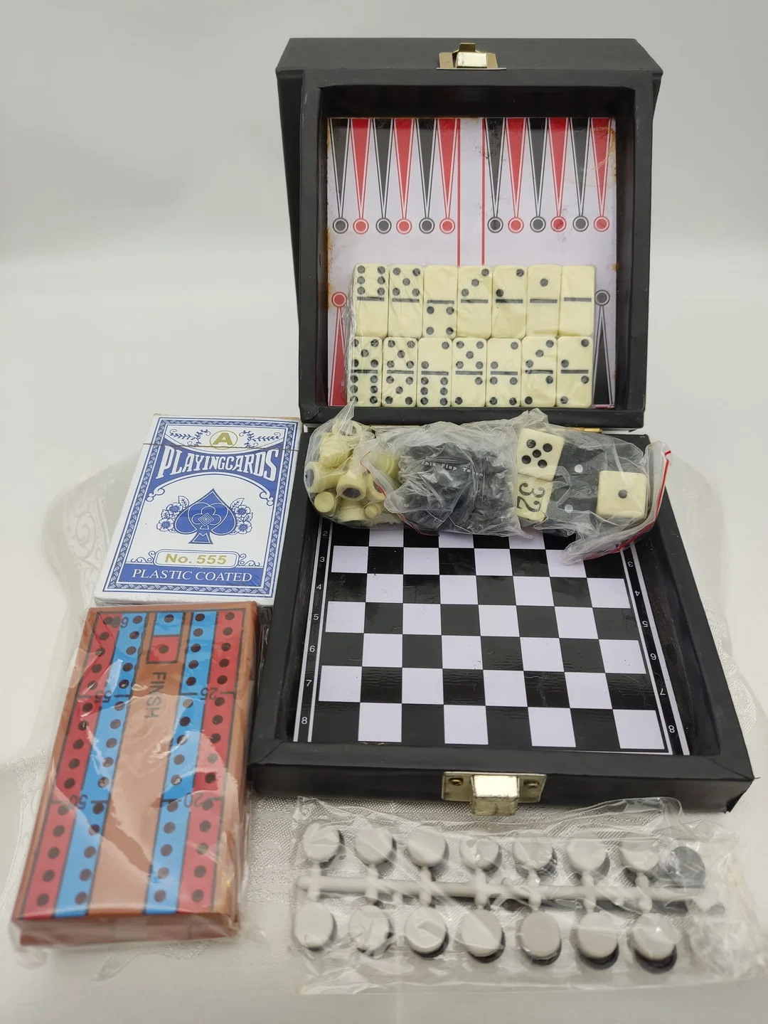 Magnetisches Reisespielset 6 in-1 |  Für Unterwegs - Bild 4