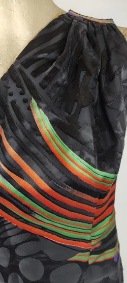 Zweiteiler (Top+Hose) Asymmetrischer Schnitt | Einmaliges Unikat - Bild 10