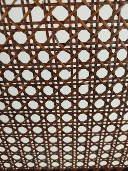 Antiker Holzsessel mit gedrechselten Füßen & Rattangeflecht - Bild 12