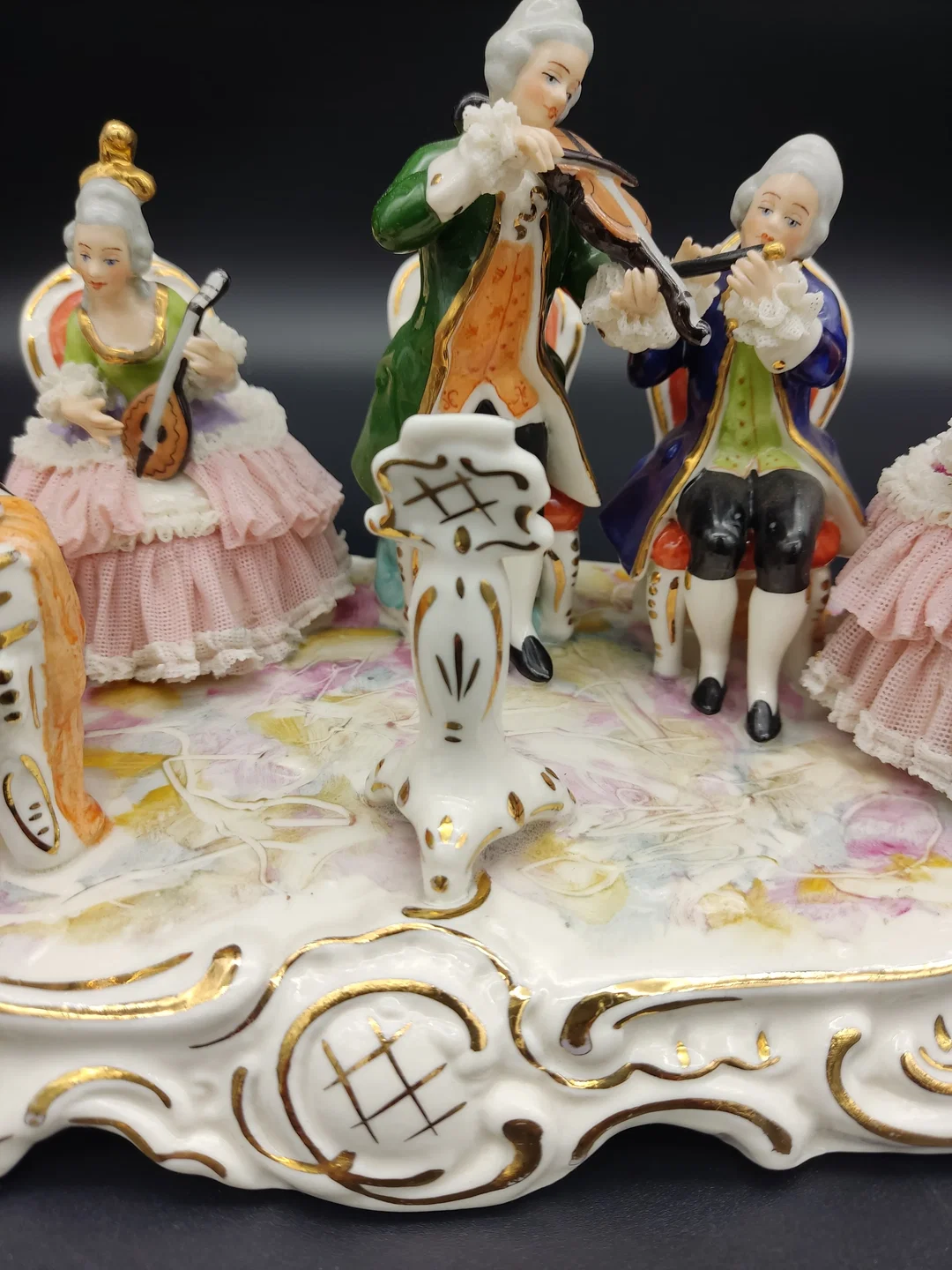 Vintage Porzellan-Figurinen 'Musikabend' – Bild 4