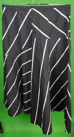 Luisa Cerano - Damenrock Gr. 40 - Bild 2